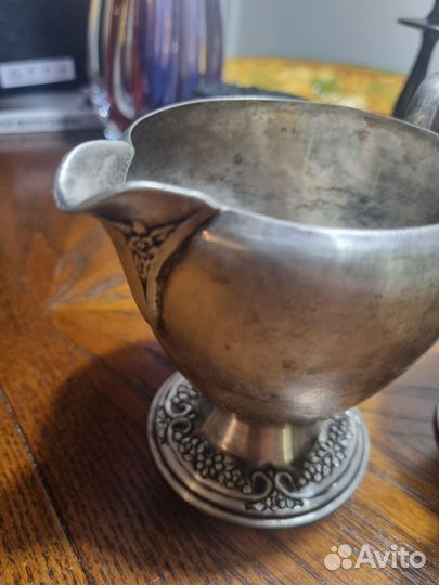 Серебряный молочник, сахарница