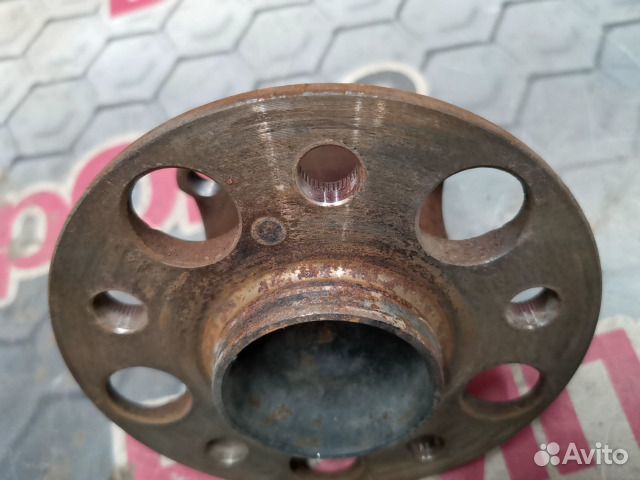 Ступица задняя Toyota Camry v70