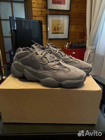 Adidas yeezy 500 оригинал