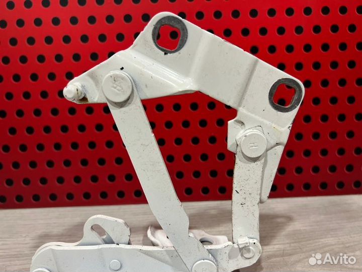 Петля капота Mercedes-Benz Gle W166 2018