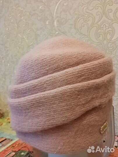 Шапка женская вязаная