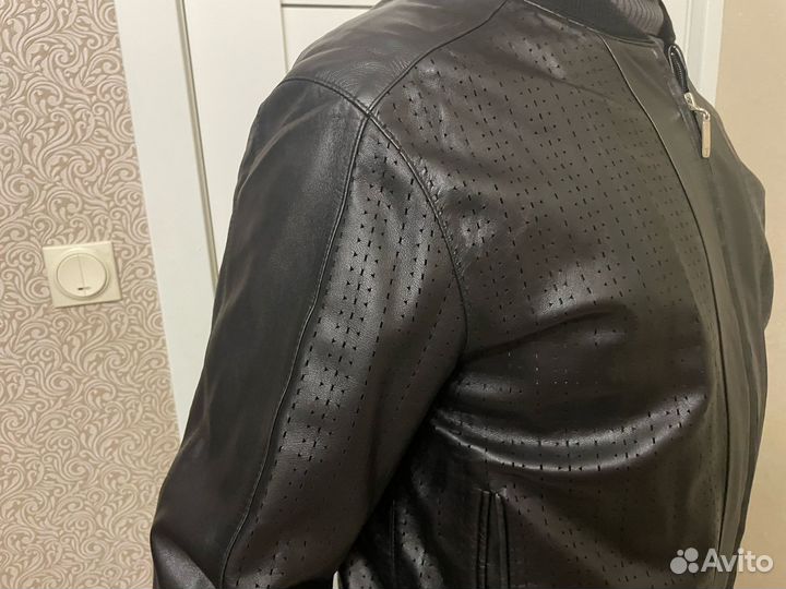 Кожаная куртка мужская 48-50