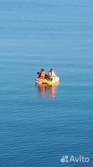Катамаран (водный велосипед) 