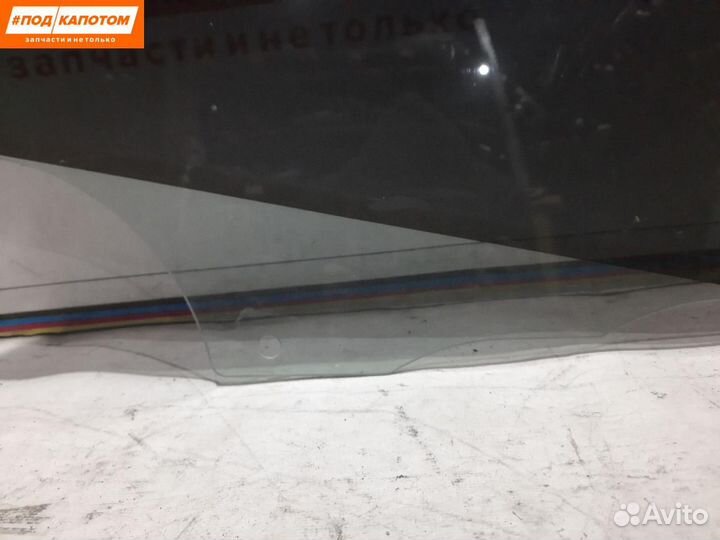 Стекло двери задней правой Mazda 3 BK B32H72511