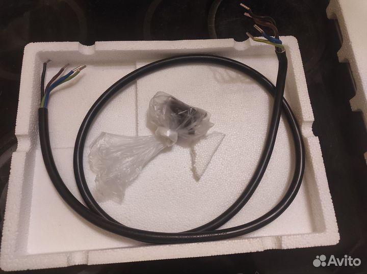 Варочная панель электрическая electrolux