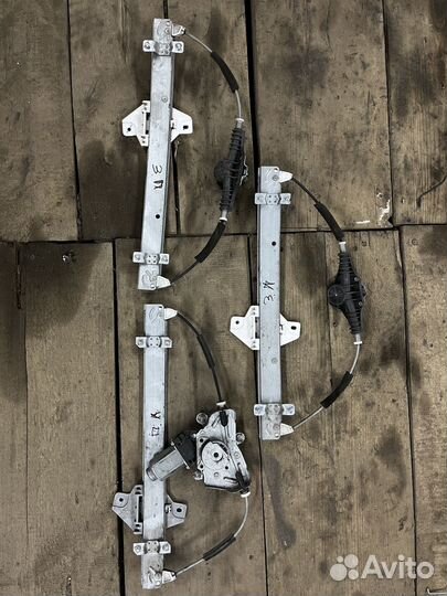 Стеклоподъемник рио 3