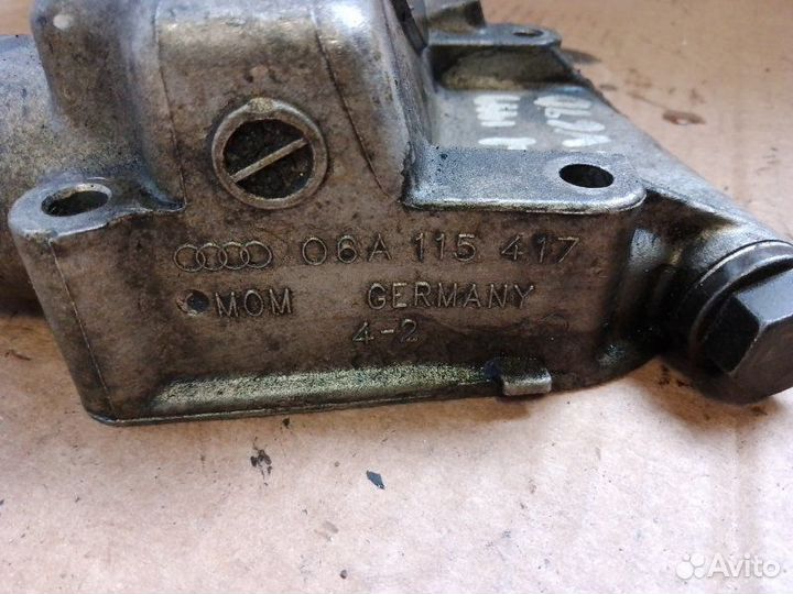 Корпус масляного фильтра Audi A4 2.5TD 1999