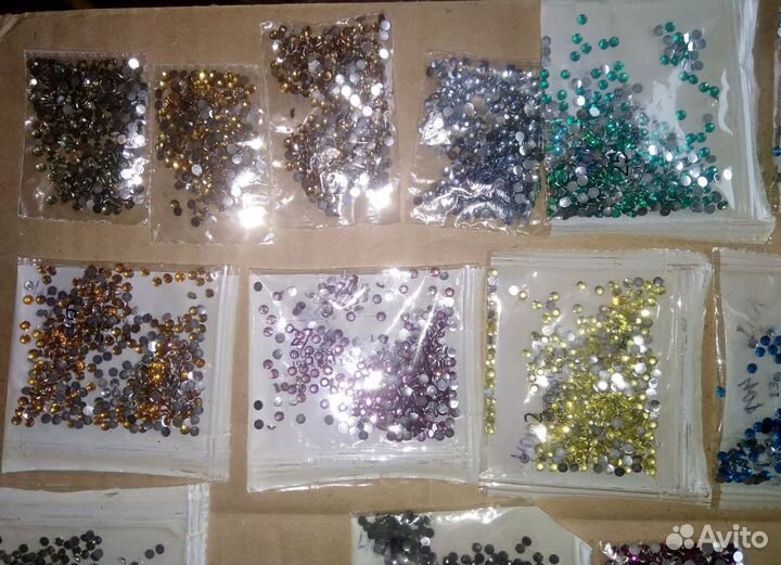Красивые стразы