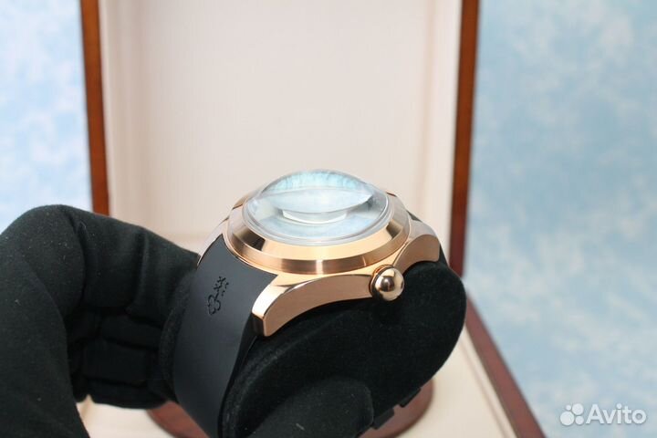 Мужские часы Corum Bubble Gold Anima 47мм