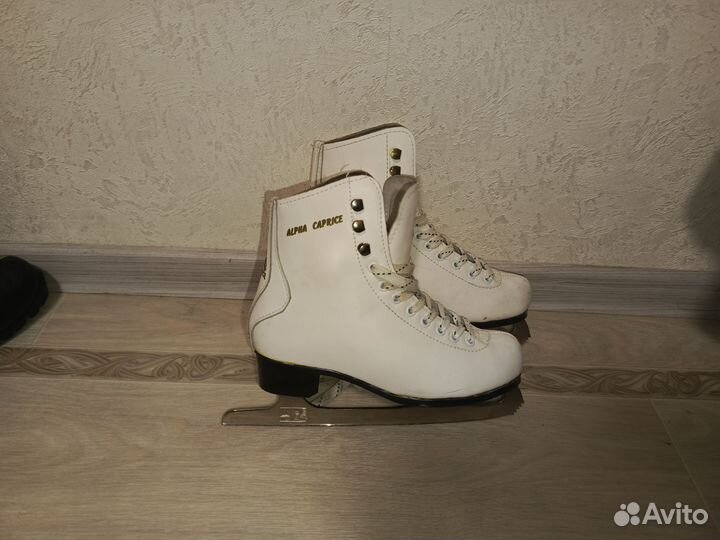 Коньки Alpha caprice FL-100