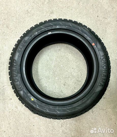 Yokohama Ice Guard IG55 215/55 R17 98T