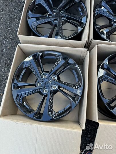 R18 5*114.3 диски оригинал Geely Coolray оригинал