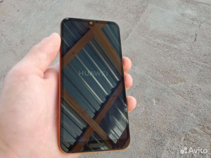 HUAWEI Y5 (2019), 2/32 ГБ