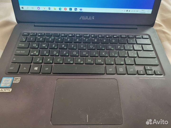 Ноутбук asus