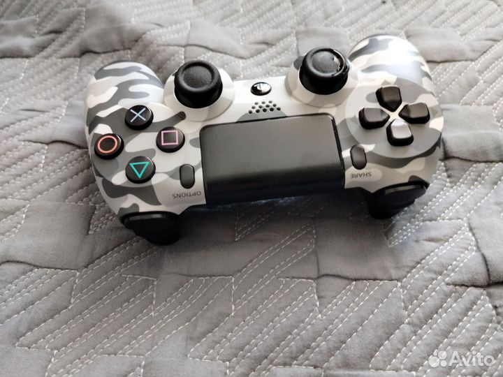 Джостик ps4 камуфляжной окраски