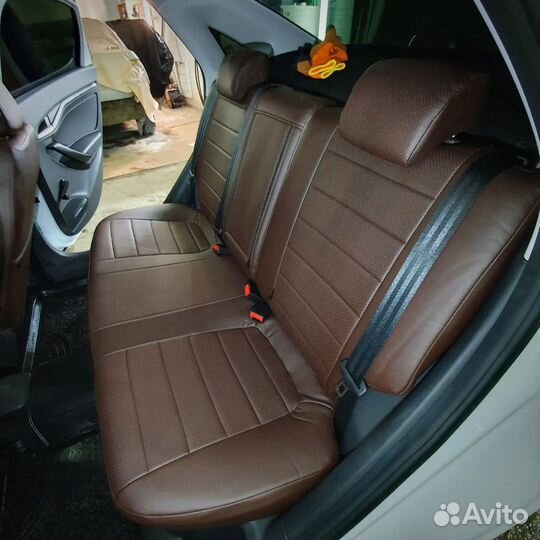 Чехлы в машину из Экокожи уровня перетяжки