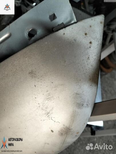 Крыло переднее левое Volkswagen Bora 2001