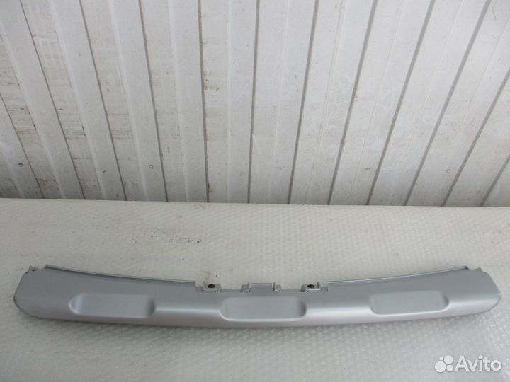 Накладка бампера renault sandero stepway 14-18