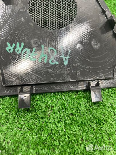 Сетка динамика задняя правая Audi A3 8V (седан)