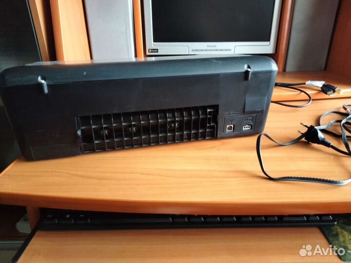 Принтер цветной HP Deskjet D2460