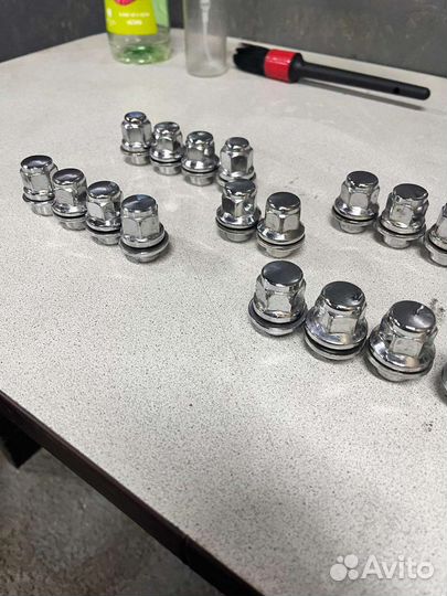 Болты на Тойоту 21 размер