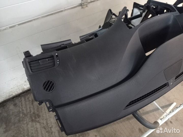 Торпедо передняя панель Honda Accord 8 CU2 K24Z3