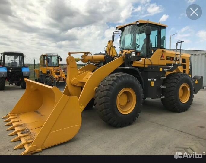 Машинист фронтального погрузчика