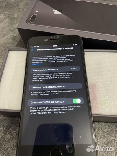 iPhone 8 Plus, 64 ГБ