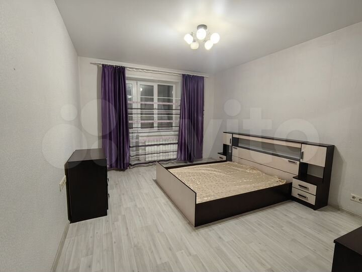 1-к. квартира, 40 м², 1/10 эт.