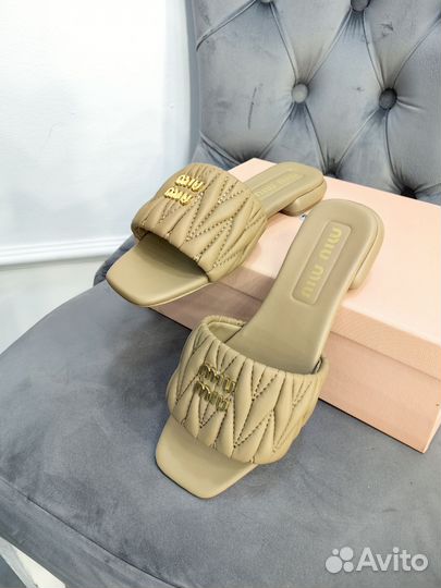 Сабо Miu Miu женские