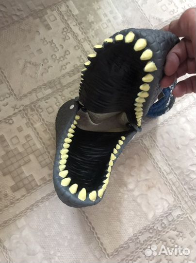 Маска маскарадная