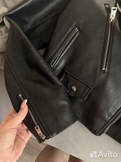 Кожаная куртка косуха женская