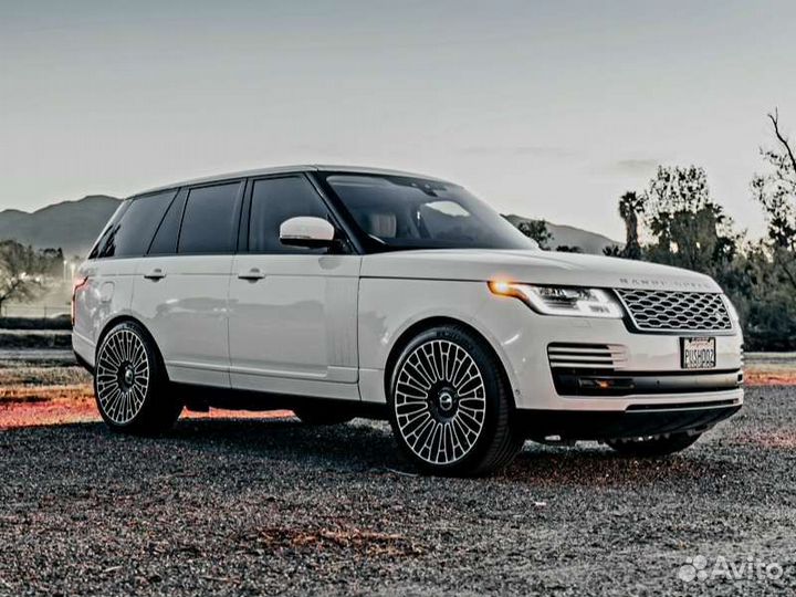 Кованые диски R22 на Range Rover Sport в наличии