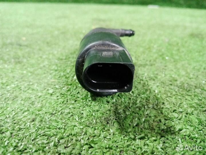 Насос омывателя Bmw X1 E84 N46B20BD 2011