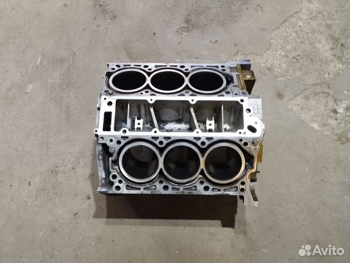 Блок цилиндров kia sorento 3.3 G6DB