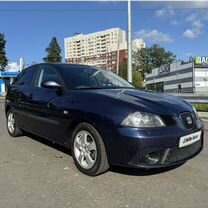 SEAT Ibiza 1.4 MT, 2008, 250 000 км, с пробегом, цена 450 000 руб.