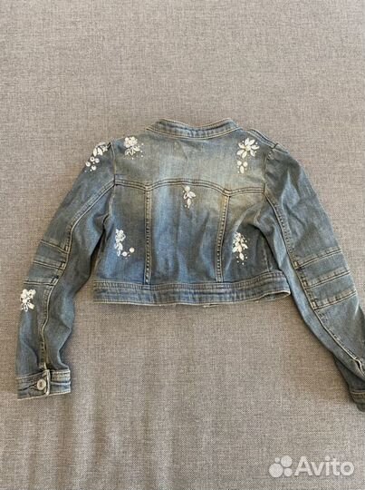 Куртка Twinset. Юбка Liu jo. Футболка Monnalisa