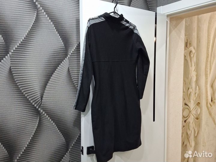 Платье женское 46 48