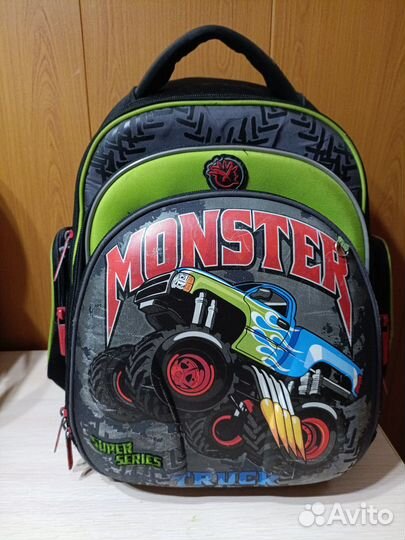 Рюкзак для начальной школы