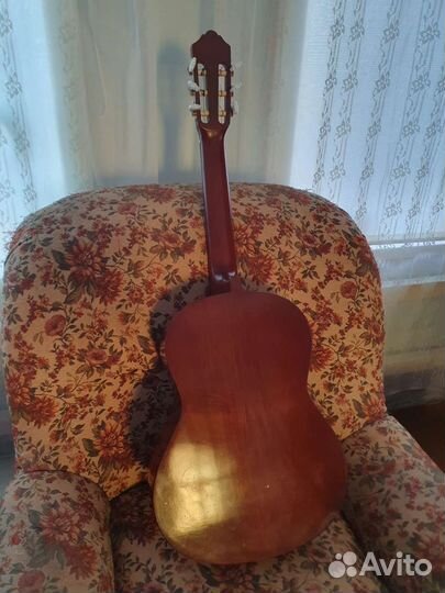 Гитара yamaha CS40