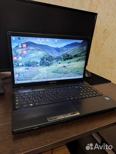 Ноутбук Samsung
