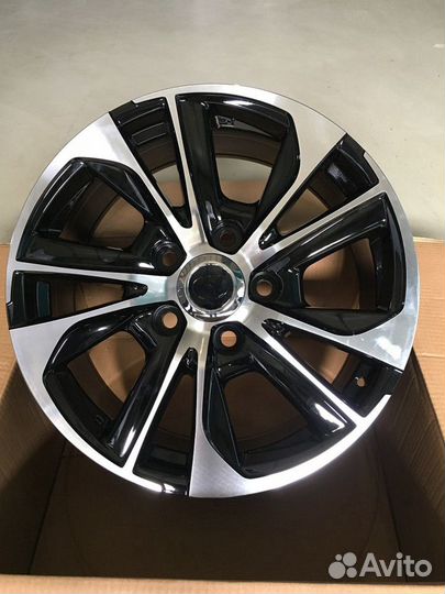 Диски R20 Toyota LC200 Executive Lounge style