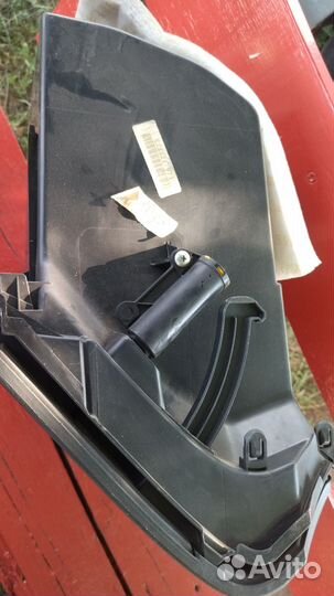 Бардачок nissan note e11 1.6