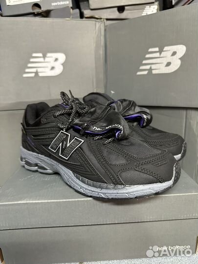 New Balance 1906R Cordura Pouch – Black