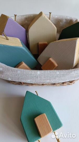 Домик-ключница, мини-вешалка, крючки