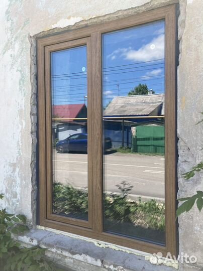 Новое Пластиковое окно 75х70 см