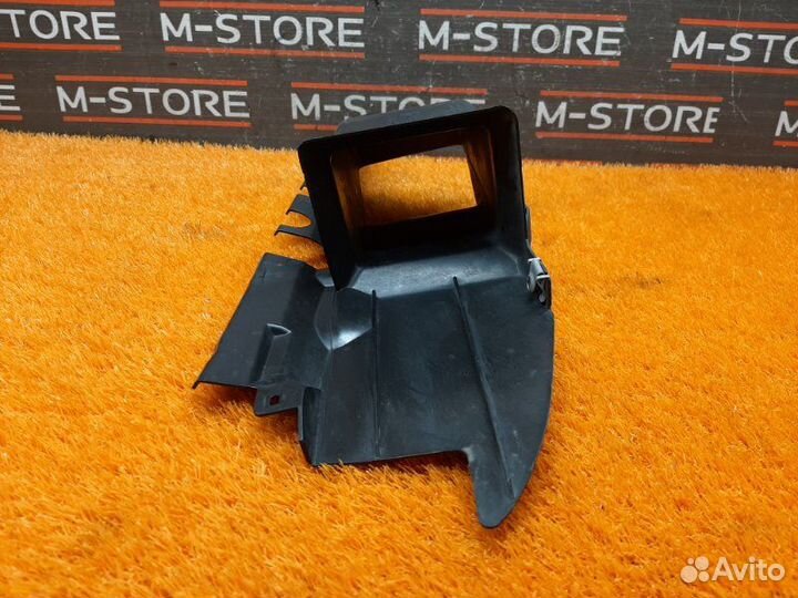 Воздуховод тормозов передний правый Bmw 5-Series