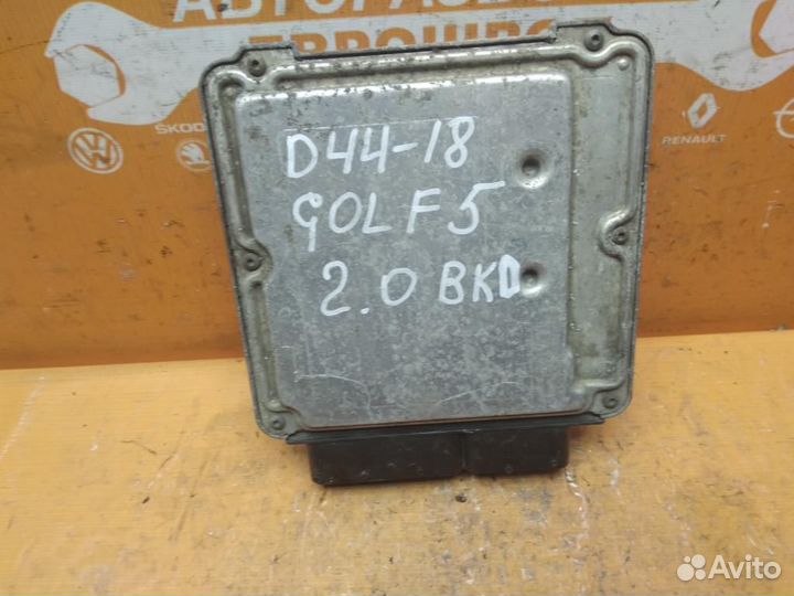 Блок управления двигателем Volkswagen Golf 5 (200