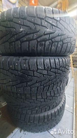 Nokian Tyres Hakkapeliitta 7 SUV 225/65 R17 106T