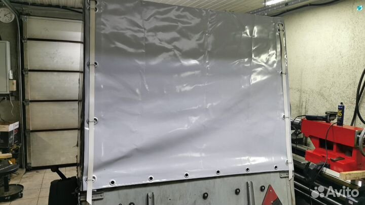 Тент на легковой прицеп из ткани пвх с фурнитурой